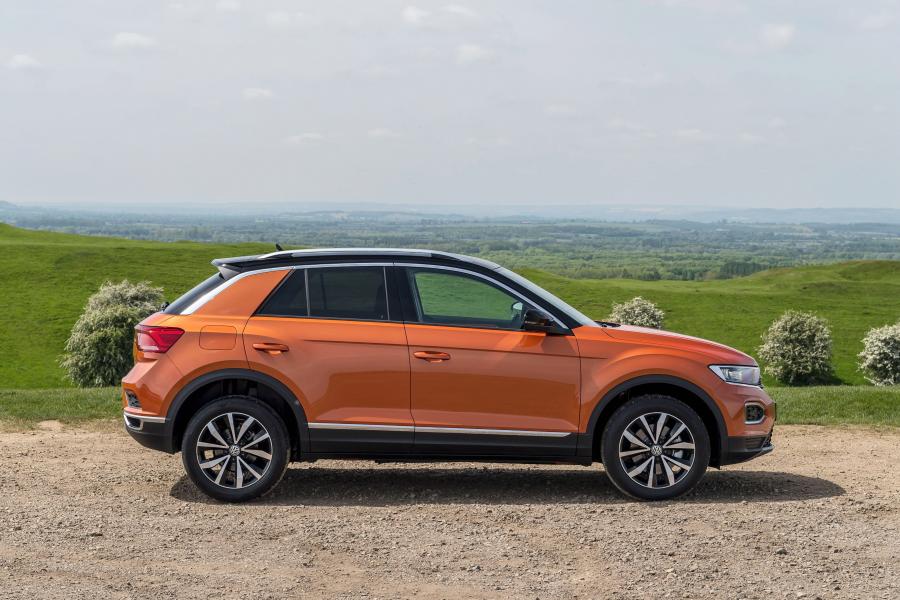  Volkswagen T-Roc 2017 года  (UK) (фото 39 из 40)